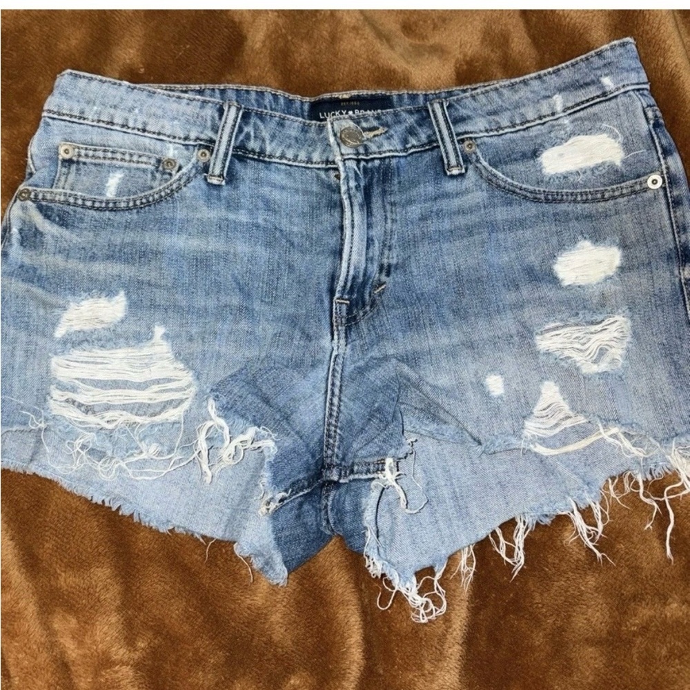 Lucky Brand the cut off  Distressed Denim Shorts in Light Blue